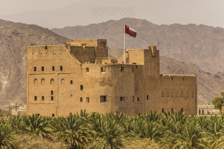 Oman. Le fort médiéval de Barka, classé au patrimoine mondial de l'Unesco. // Oman. The Medieval fort of Barka, a UNESCO World Heritage Site.
