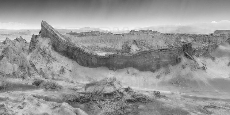 Chili - Désert d'Atacama : Valle de la Luna (altitude 2260 m.). Anfiteatro.